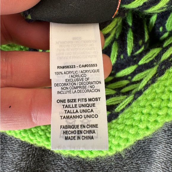 NWOT Nike NFL Seattle Seahawks Knit Beanie Hat - Picture 4 of 5